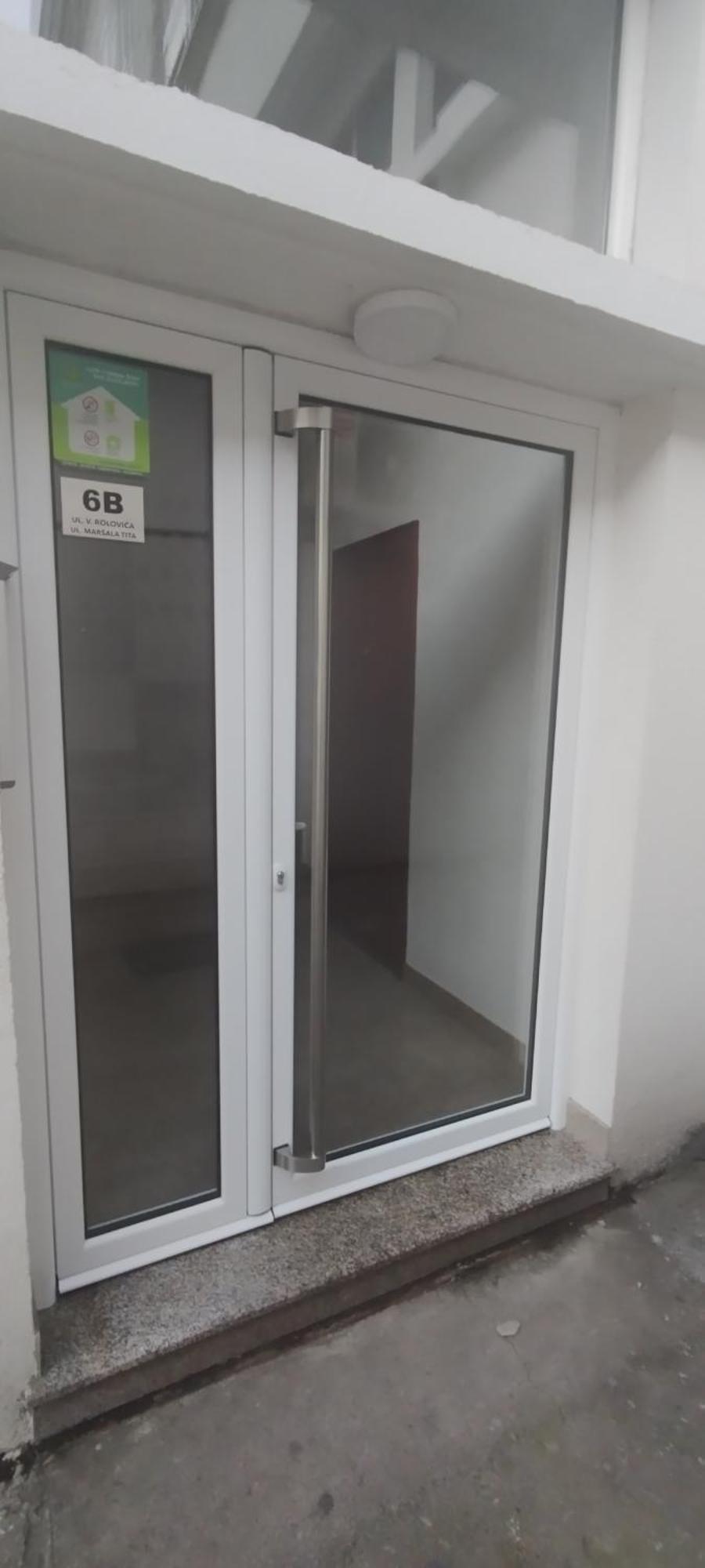 Stan-apartman, Apartment, * 巴尔